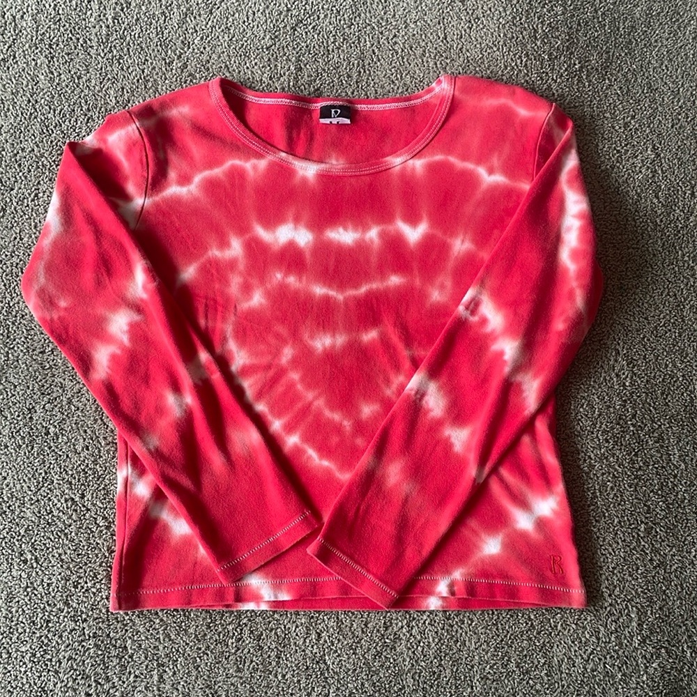Red and White Fitted Long Sleeve Tee